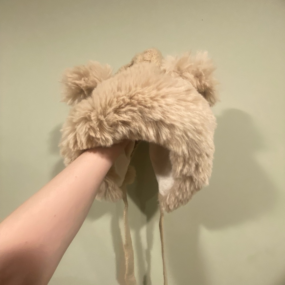 Cozy Tan Bear Womens’ Hat